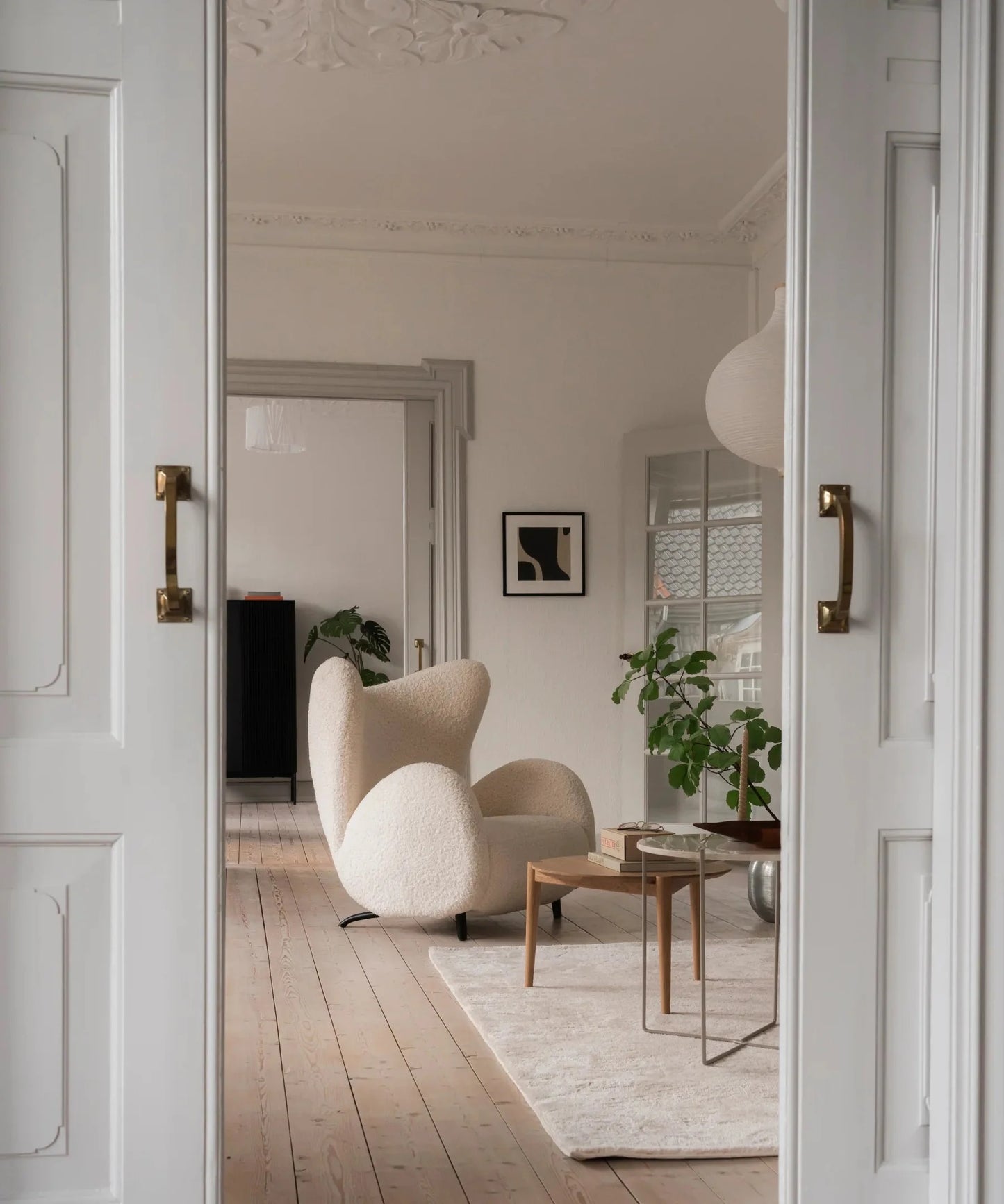 Furry Sherpa Elegant Single Sofa